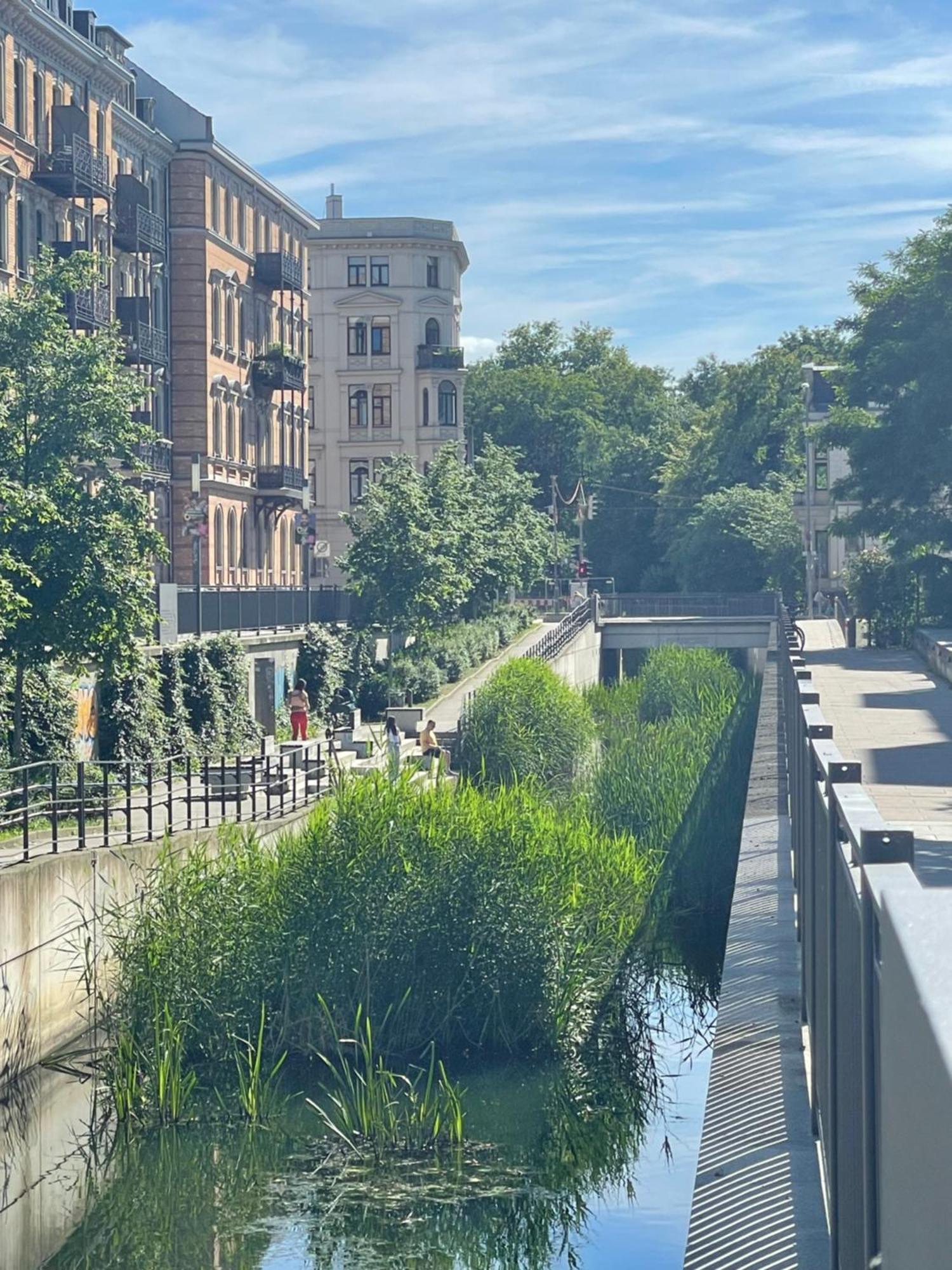 Innenstadt Refugium In Ruhiger Wasserlage+Balkon Лейпциг Экстерьер фото